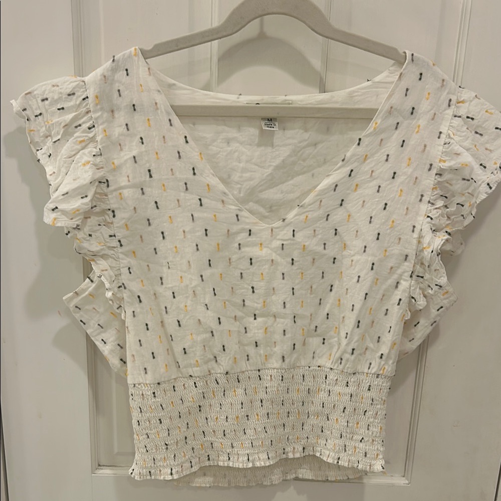 Versona White Flutter Sleeve Smocked Blouse
